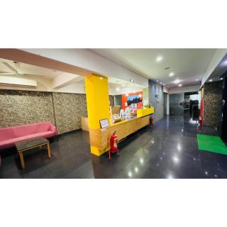 Hotel Berlin Gandhinagar - 3