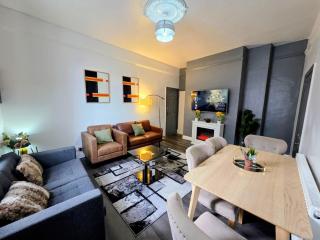 Blyth Royal Castle, Free Parking - 8