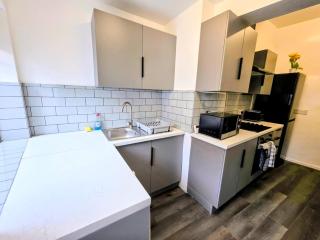 Blyth Royal Castle, Free Parking - 2