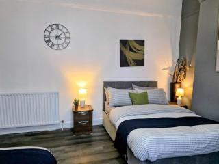 Blyth Royal Castle, Free Parking - 1