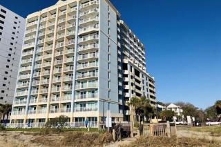 Oceanfront Bliss Bright Blue Condo with Balcony HSS 9th Floor - 4