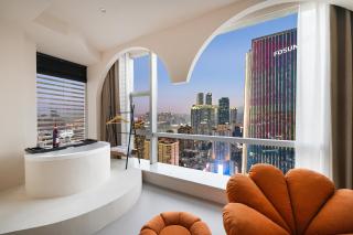 Liberation Monument Riverside Hotel,Pick-up service is available upon arrival please make a reservation one day in advance - 8