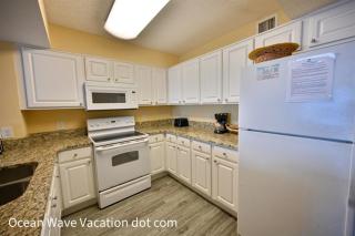 Oceanfront Bliss Bright Blue Condo with Balcony HSS 9th Floor - 5