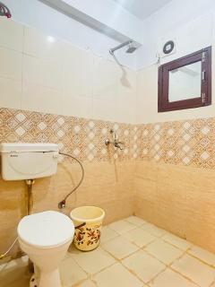 Hotel Pub G - Mayur Vihar - 4