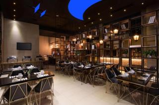 Springtime Hotel - 3