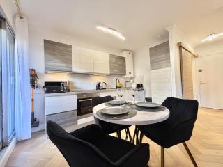 Charmant Studio rénové climatisé 4 voyageurs - 9