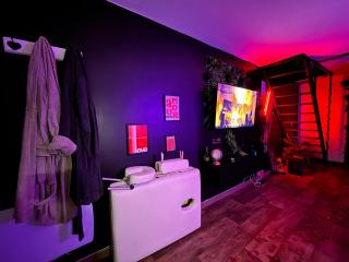 Red Pleasure Room Balneo - 8