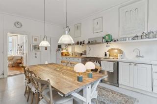 Spacious apartment in the heart of Copenhagen with balcony - 5