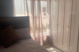 Apartment Sleeps 6 with Pool Access - 9