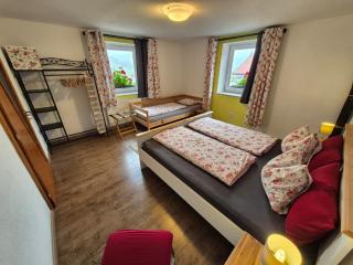 Ferienwohnung Neuheim - 1