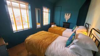 Paget Cottage a cosy and comfy 2 bedroom cottage with parking to the rear and a short drive from Cannock town centre - 8