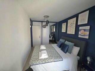 Blue You Away - Las Americas - 7