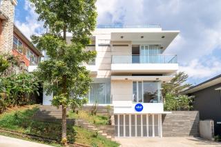 Rehat at Villa Golf Island Dago Resort I - 0