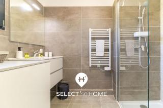 SELECT' - T2 avec vue - Piscine et parking privé - CAPNAT-B08 - 3