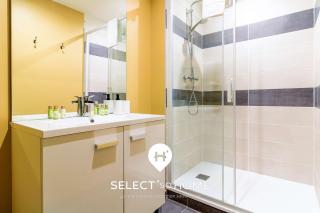 SELECT'soHOME - Le Lavandou à Vos Pieds - Appartement Rénové en Centre-Ville !- MARINA-5 - 9