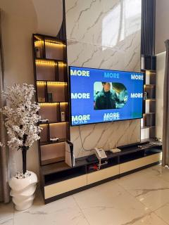 3 Bedroom Duplex - Iconic Towers - 2