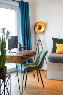 90m2 Loft I Kaffee I Terrasse I E-Parkplatz I 65' Smart TV - 1