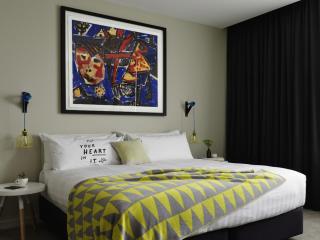 Art Series - The Larwill Studio - 2