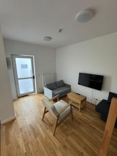 F4 - 2 Zimmer-Wohnung - 2