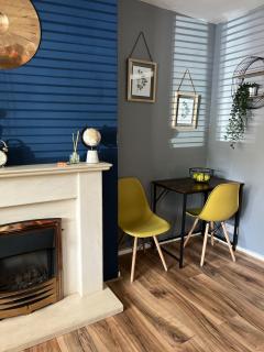 1 Bed Apartment- Walton on Thames, Surrey - 2