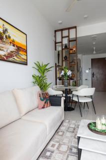 1BR Luxe Condo - Lotus Lookout - Ocean and City Views - Pool - Gym - 3