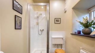 Cadnant Coach House - 5