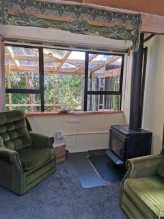 The Abel Tasman Treehouse - 8