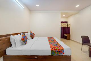 FabHotel Ayodhya Comforts - 3