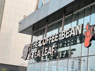 Elysium Tower Presidential Apartments Facing Iconic Centaurus Mall Islamabad - 8