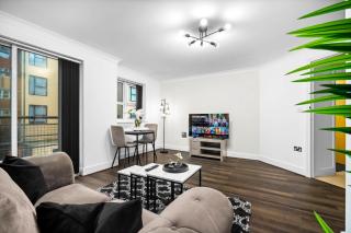 Stylish City Centre Apartment - JQ - Balcony - Netflix 4QB - 5