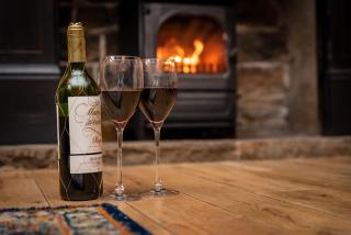 Historic Hidden Gem-10mins walk to Holmfirth, Log Burner,Easy Parking - 6