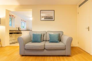 2 Bed Flat in Elephant & Castle - 2