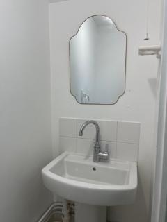 Rooms in stylish house - 9