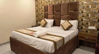 Hotel Kaushambi Grand Near Kaushambi Metro Station - 1