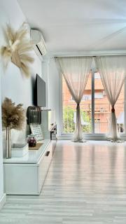 Ubicación ideal, entre la playa y el centro ciudad - 8