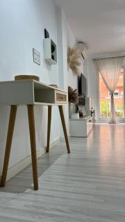 Ubicación ideal, entre la playa y el centro ciudad - 9