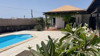 Villa spacieuse et lumineuse avec piscine Chauffée - 4