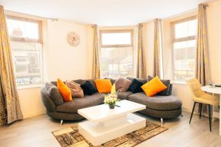 Stylish Cardiff Flats Near Uni City Centre - 7