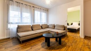 Le paon bleu - Spacious with parking space - 0