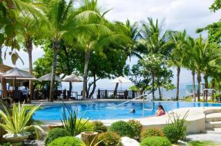 Camayan Beach Resort Hotel - 9