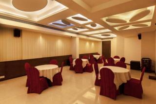 Hotel Anantha Executive Suites - 1