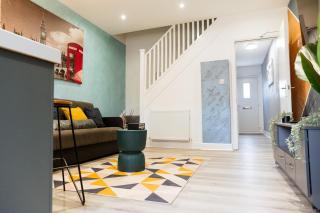 Contractor, Professional and Family Stays near Coventry University, City Centre & Hospital - 3