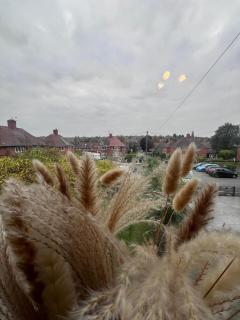 2-Bed Family House Nr Nottingham City Hospital, Arnold, Mansfield with Free WiFi - 7