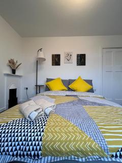 2-Bed Family House Nr Nottingham City Hospital, Arnold, Mansfield with Free WiFi - 5