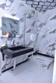 Minimal 3 Bedroom Apartment - 1