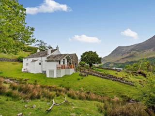 4 Bed in Buttermere SZ090 - 0