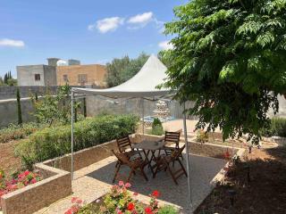 Spacious Villa near Ma'in Hot Springs & Mount Nebo - 7