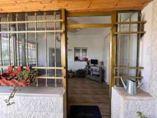 Spacious Villa near Ma'in Hot Springs & Mount Nebo - 3