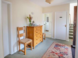 4 Bed in Shanklin IC068 - 3