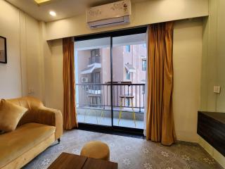 Zen Urban 1BHK Retreat with Pool, Amenities - 5 Minutes to Candolim Beach - 3